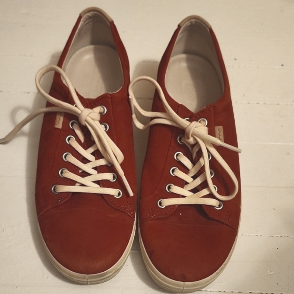 Ecco Red Leather Sneakers